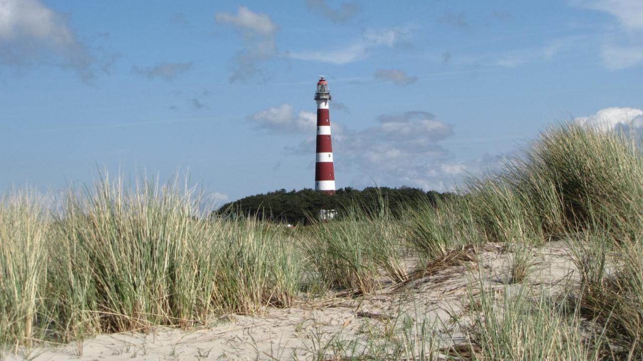 Hofker Hotel Nes (Ameland, Friesland)